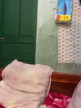 qinejr37 online show from 10-20-25, 01:00