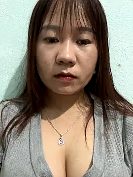 qinejr37 online show from 11-02-25, 01:08