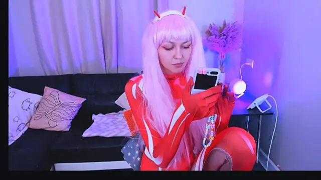 Mia meowXkiss online show from 09-24-25, 03:59