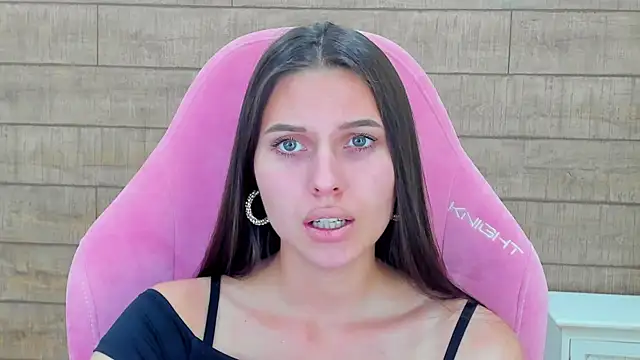 AlisaVersailles online show from 09-23-25, 04:10