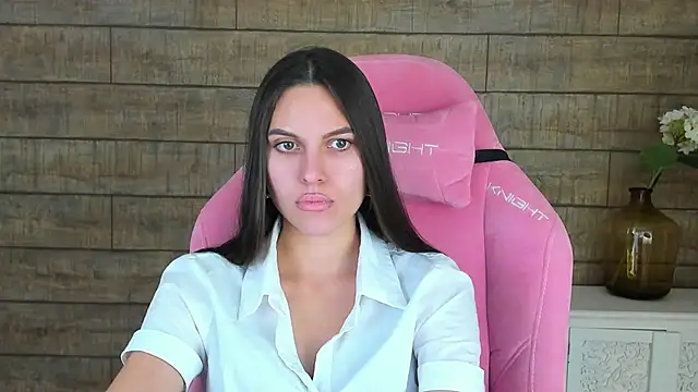 AlisaVersailles online show from 10-12-25, 04:06