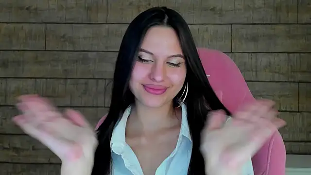 AlisaVersailles online show from 11-18-25, 04:11