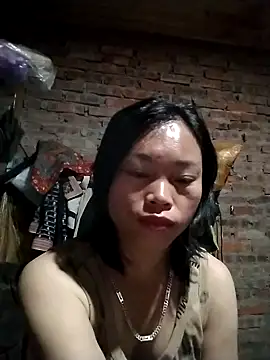 Snapshot of __Ngoc20__ chatting on 10-31-25, 05:14 Ngoc20 online show from 10-31-25, 05:14