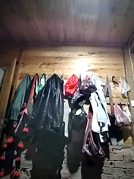 Snapshot of __Ngoc20__ chatting on 11-11-25, 04:45 Ngoc20 online show from 11-11-25, 04:45