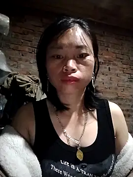Snapshot of __Ngoc20__ chatting on 12-01-25, 06:02 Ngoc20 online show from 12-01-25, 06:02