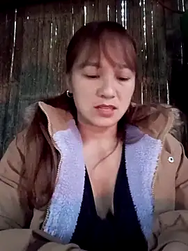 Snapshot of Mini3333 chatting on 02-25-26, 12:42 Mini3333 online show from 02-25-26, 12:42