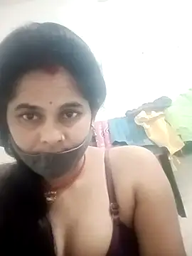 JULEE-740 online show from 10-17-25, 03:14