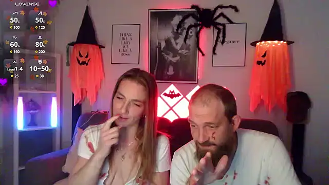 XBellaXundXUweX online show from 10-18-25, 07:25