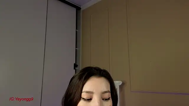 yayongg online show from 09-26-25, 01:04