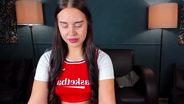 AmeliaRoyale online show from 10-10-25, 03:16