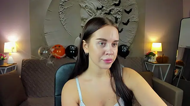 AmeliaRoyale online show from 10-26-25, 10:54