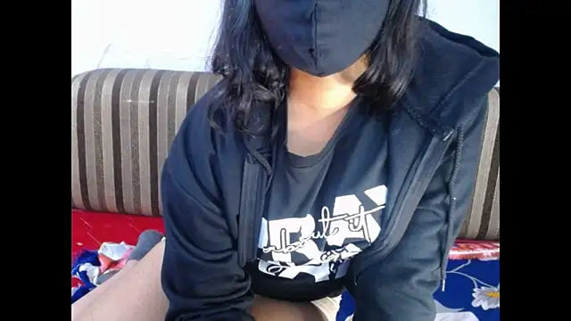 Snapshot of Vanya_7 chatting on 12-01-25, 07:52 Vanya 7 online show from 12-01-25, 07:52