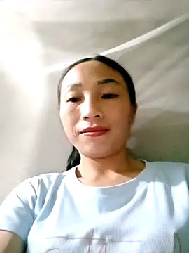 lucybaby00 online show from 10-04-25, 02:26