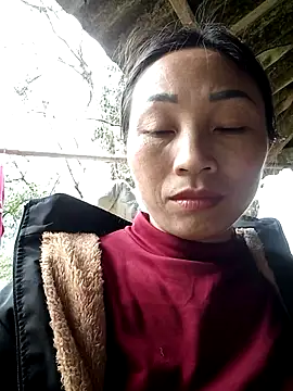 lucybaby00 online show from 02-15-26, 07:51