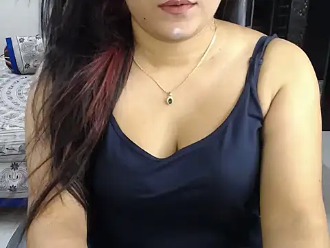 Snapshot of Ridiha_Pari chatting on 10-18-25, 03:57 Ridiha Pari online show from 10-18-25, 03:57