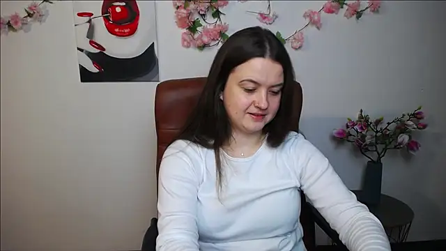 MavkaCute online show from 11-15-25, 07:32