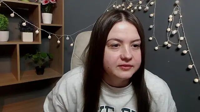 MavkaCute online show from 02-06-26, 07:17