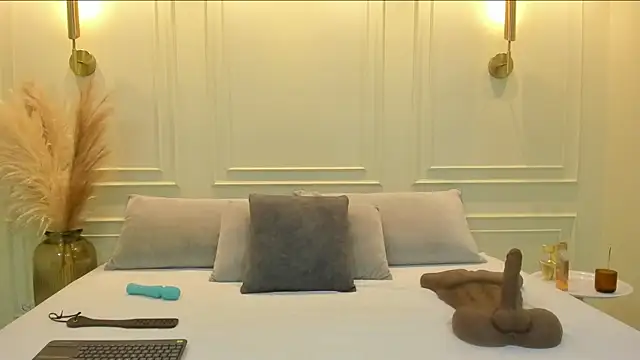 gabysanta  online show from 01-19-26, 01:37