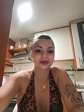 NoeliaGarcia17 online show from 10-12-25, 08:41