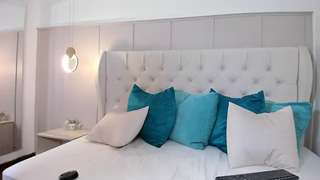 mae lyra online show from 11-07-25, 09:48