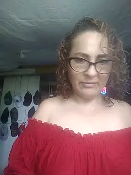 Snapshot of skarlet_grey_ chatting on 09-09-25, 02:05 skarlet grey online show from 09-09-25, 02:05