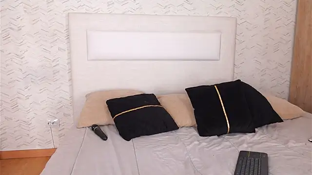 DahliaRosee online show from 03-19-26, 09:19