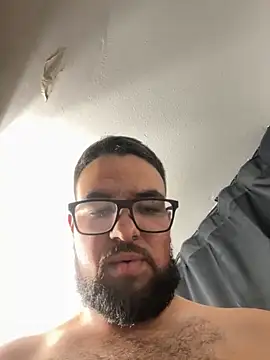 Snapshot of javier_89ER chatting on 11-16-25, 03:45 javier 89ER online show from 11-16-25, 03:45