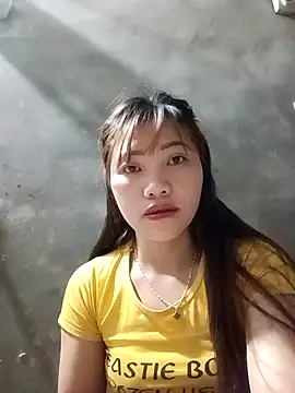 Snapshot of adbosa_00 chatting on 11-10-25, 10:53 adbosa 00 online show from 11-10-25, 10:53