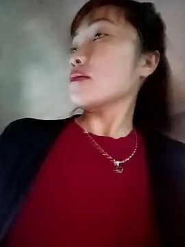 Snapshot of adbosa_00 chatting on 11-18-25, 08:41 adbosa 00 online show from 11-18-25, 08:41