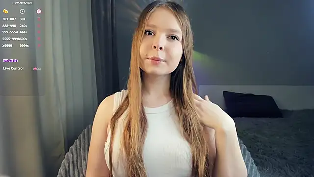 Snapshot of BelleDream chatting on 09-28-25, 06:13 BelleDream online show from 09-28-25, 06:13