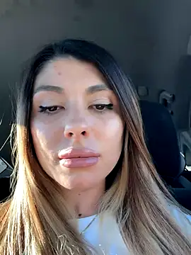 Snapshot of bbgurlnickii chatting on 11-10-25, 10:09 bbgurlnickii online show from 11-10-25, 10:09