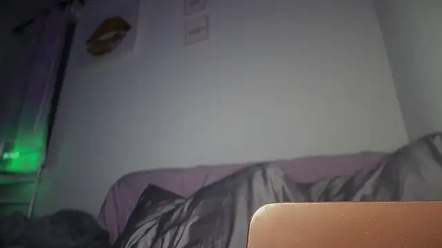 Snapshot of bbgurlnickii chatting on 11-13-25, 08:13 bbgurlnickii online show from 11-13-25, 08:13