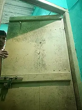 Snapshot of sexofbro chatting on 10-15-25, 11:54 sexofbro online show from 10-15-25, 11:54