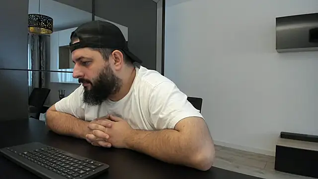 DravenPeak online show from 10-13-25, 01:22