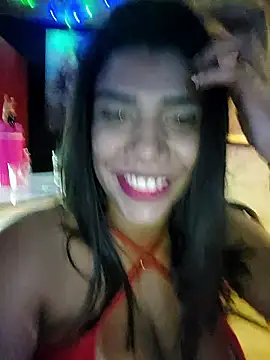 Snapshot of intensecouple69 chatting on 01-15-26, 06:40 intensecouple69 online show from 01-15-26, 06:40