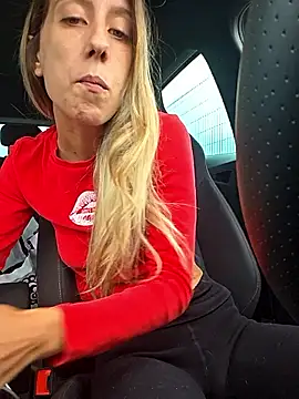 Snapshot of PetiteSecrets chatting on 10-26-25, 02:23 PetiteSecrets online show from 10-26-25, 02:23