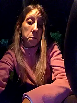 Snapshot of PetiteSecrets chatting on 11-21-25, 06:28 PetiteSecrets online show from 11-21-25, 06:28