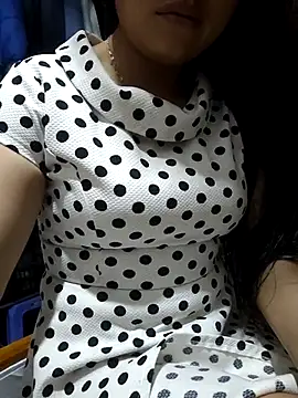 Cklovesu47244 online show from 09-27-25, 12:59