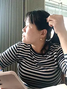  Babyrose  online show from 10-12-25, 06:12