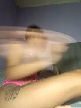 Liaprettygirl online show from 10-16-25, 07:20