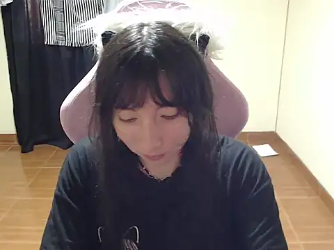 Snapshot of ScarlettShirahoshi chatting on 11-28-25, 03:58 ScarlettShirahoshi online show from 11-28-25, 03:58