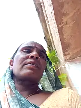 Snapshot of Pinky12A chatting on 10-11-25, 09:19 Pinky12A online show from 10-11-25, 09:19