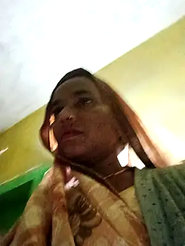 Snapshot of Pinky12A chatting on 10-15-25, 10:21 Pinky12A online show from 10-15-25, 10:21