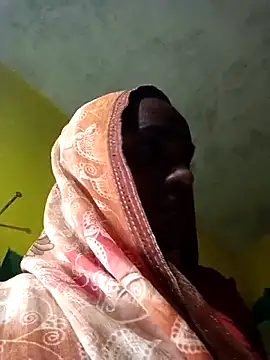 Snapshot of Pinky12A chatting on 10-19-25, 02:34 Pinky12A online show from 10-19-25, 02:34