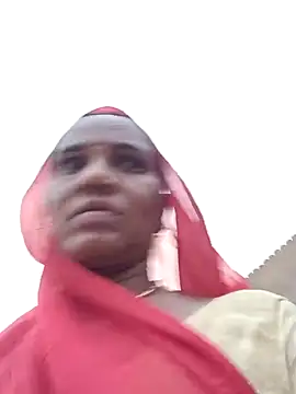 Snapshot of Pinky12A chatting on 10-26-25, 01:11 Pinky12A online show from 10-26-25, 01:11