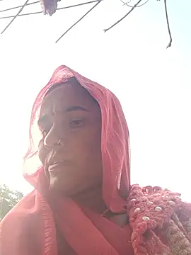 Snapshot of Pinky12A chatting on 11-19-25, 03:06 Pinky12A online show from 11-19-25, 03:06