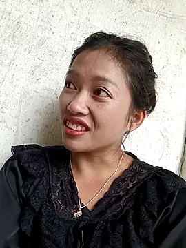 hongtay 123 online show from 09-28-25, 03:56