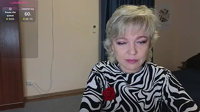 Rosette Pricky online show from 10-26-25, 02:34