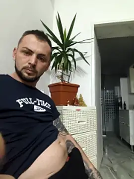 papichulo0099 online show from 01-07-26, 03:31