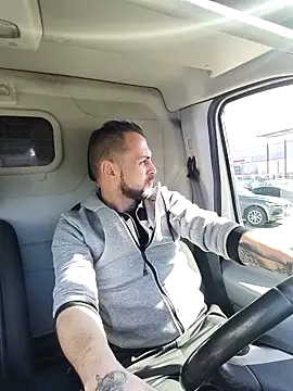 papichulo0099 online show from 02-26-26, 10:14